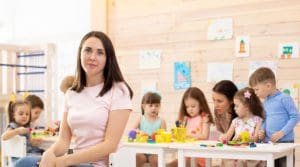 Behaal vrijstellingen voor een diploma in de kinderopvang via een EVC-traject bij EVC Nederland.